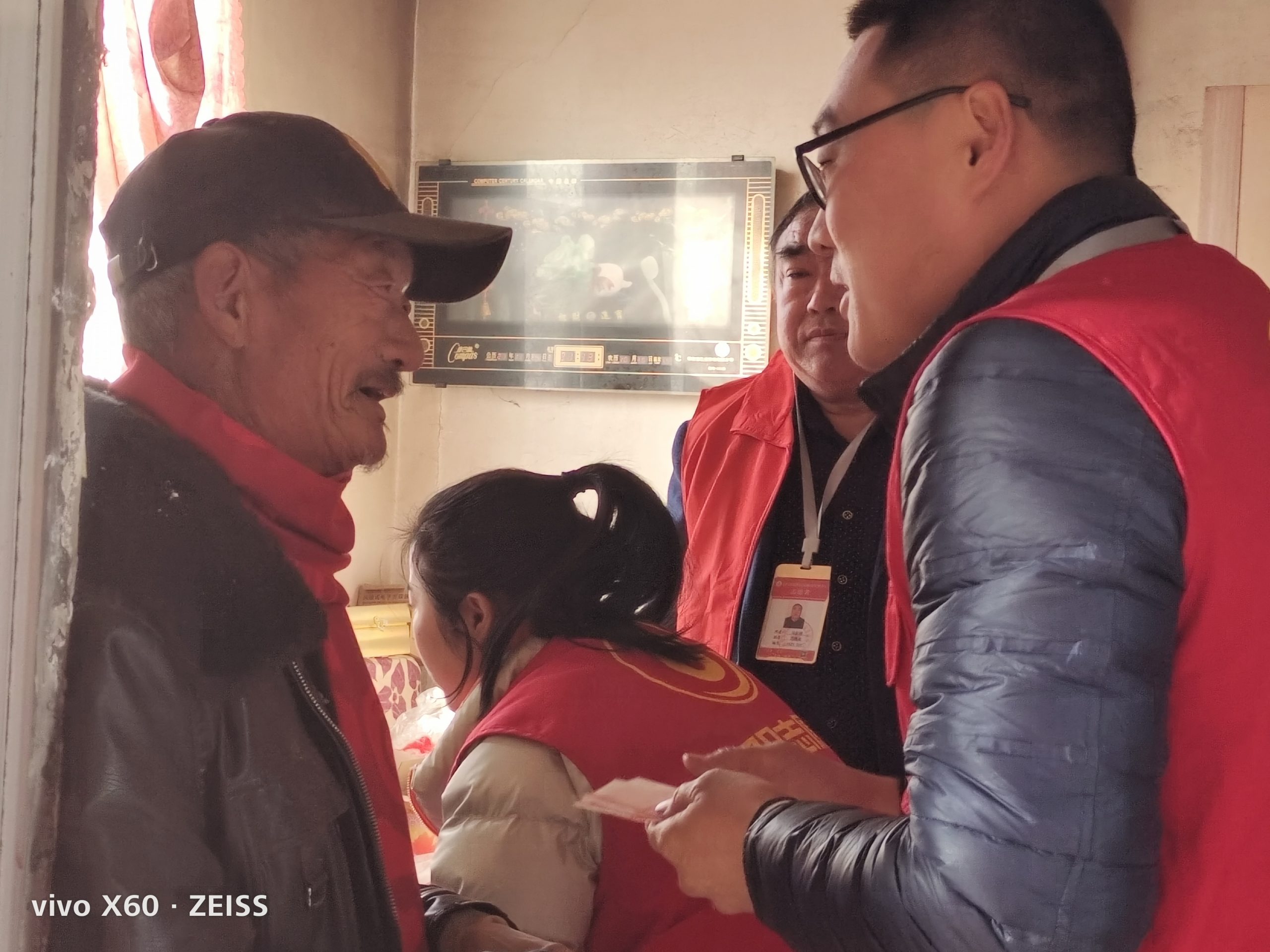 阳信：走访慰问送关怀 情暖退役老兵心