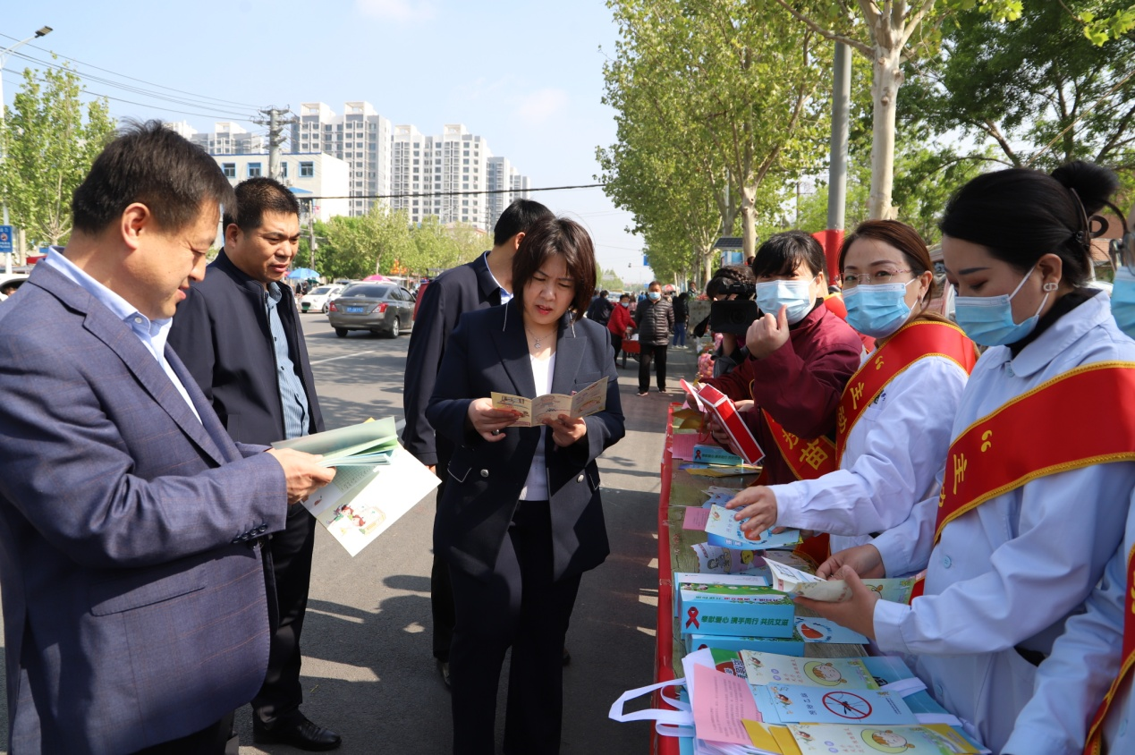 【党建+健康】主动接种疫苗,共享健康生活