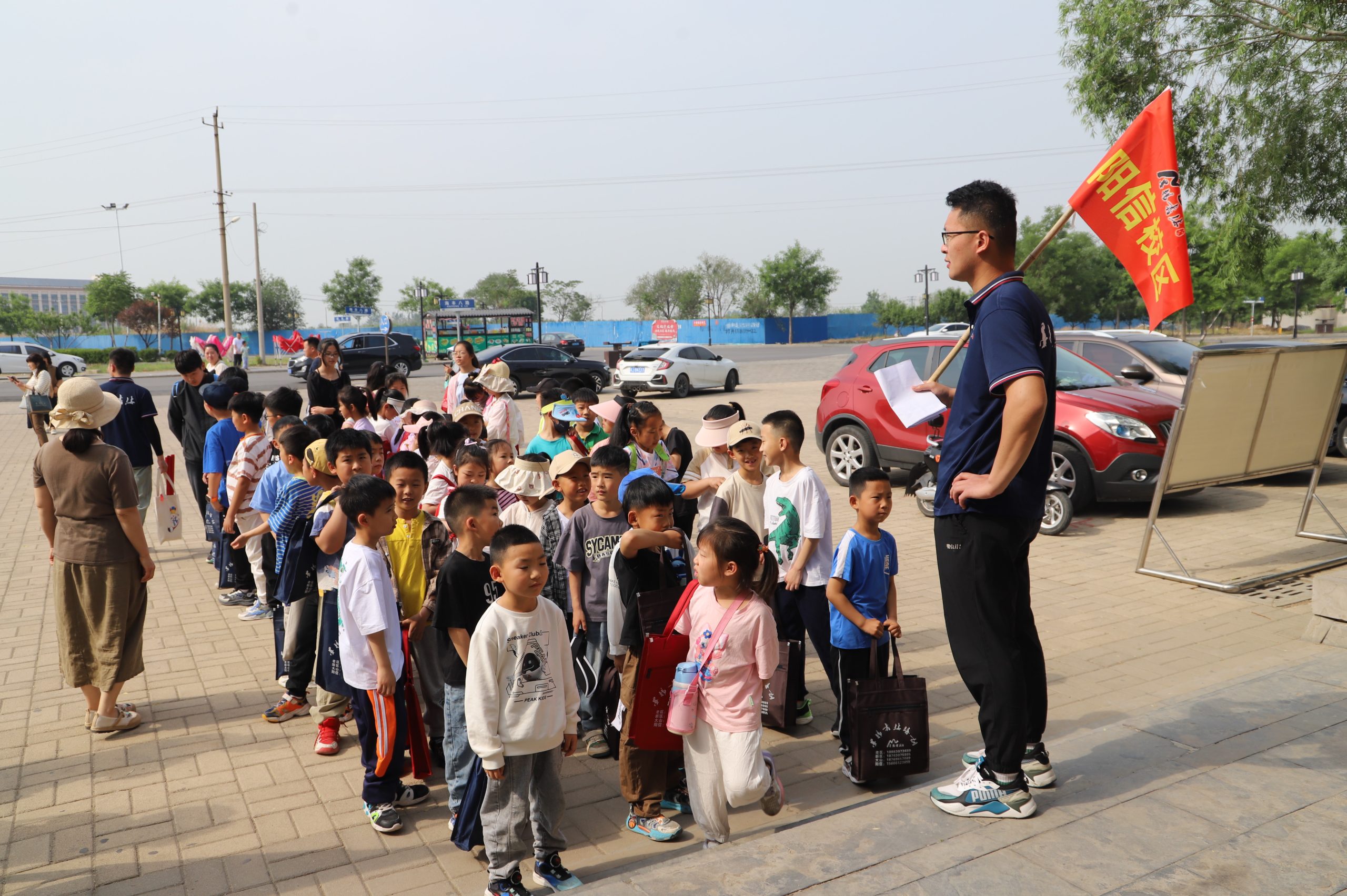 阳信墨扬书法相约古城研学踏青：齐作百米长卷书画 尽显传统文化魅力