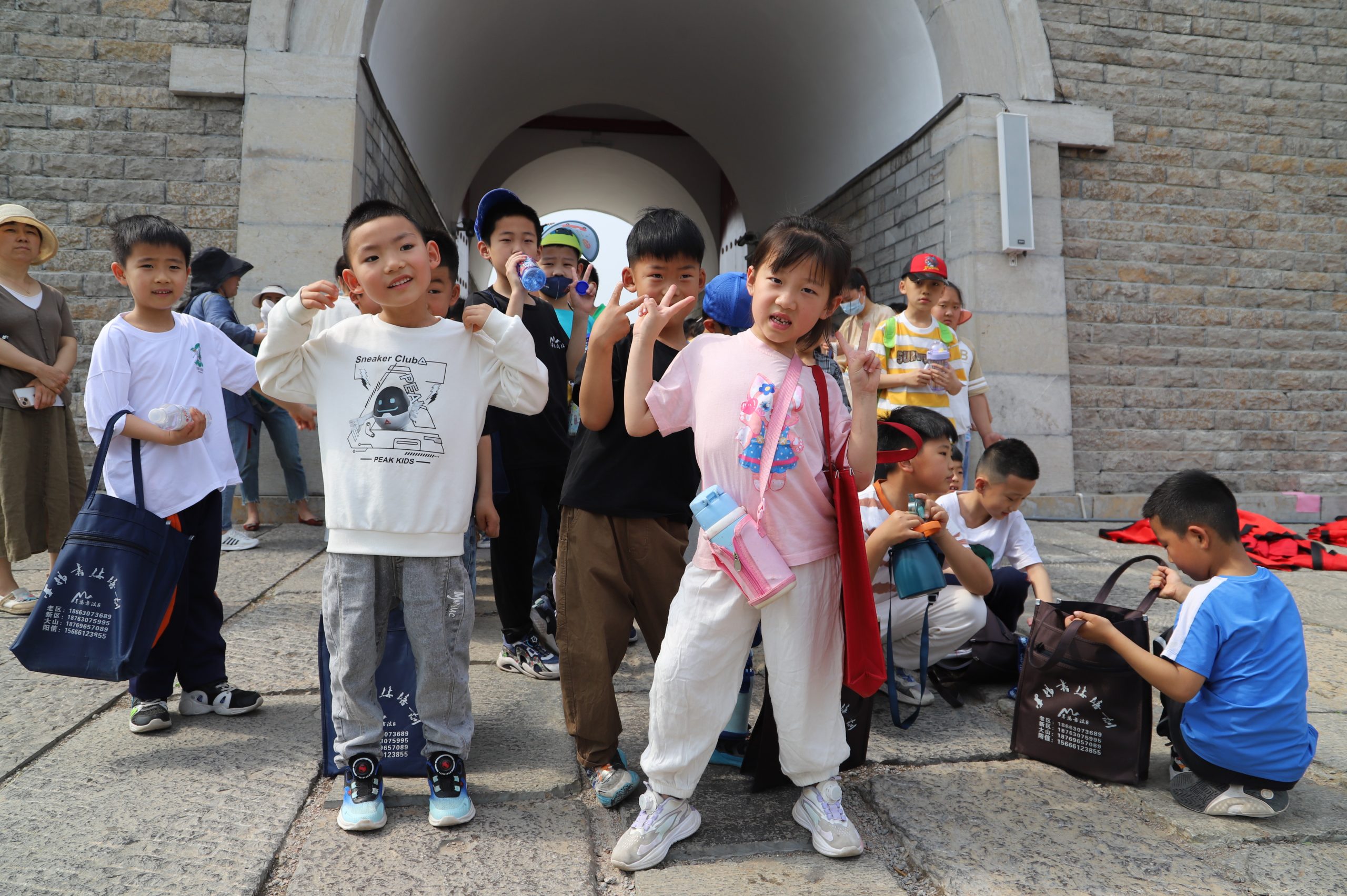 阳信墨扬书法相约古城研学踏青:齐作百米长卷书画 尽显传统文化魅力