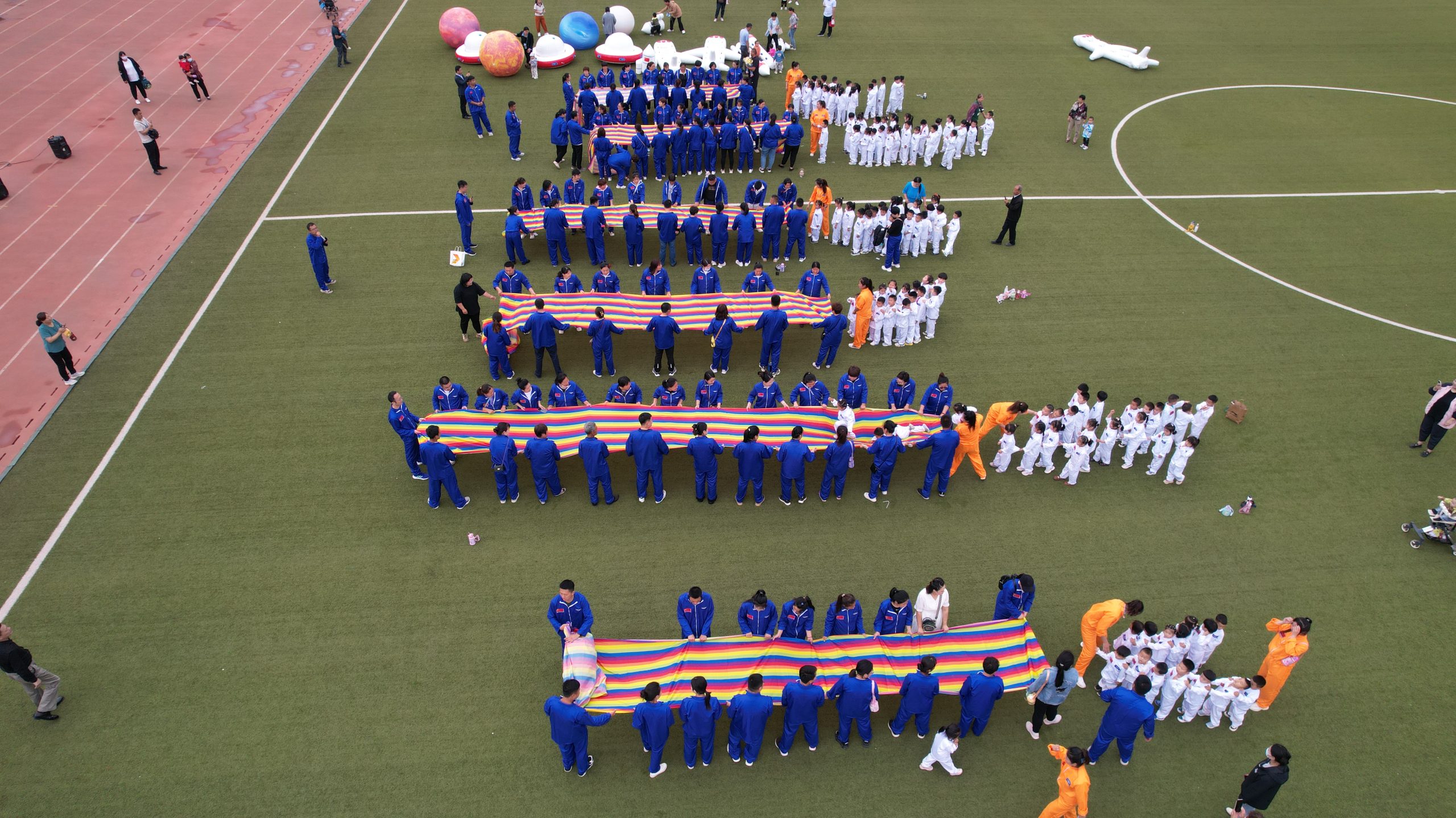 阳信京师幼儿园举办《中国梦 航天梦》亲子活动,庆祝六一儿童节!