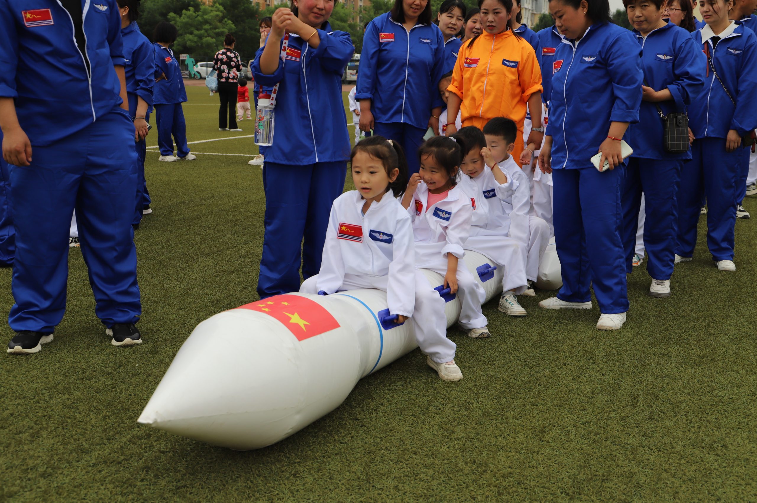 阳信京师幼儿园举办《中国梦 航天梦》亲子活动,庆祝六一儿童节!