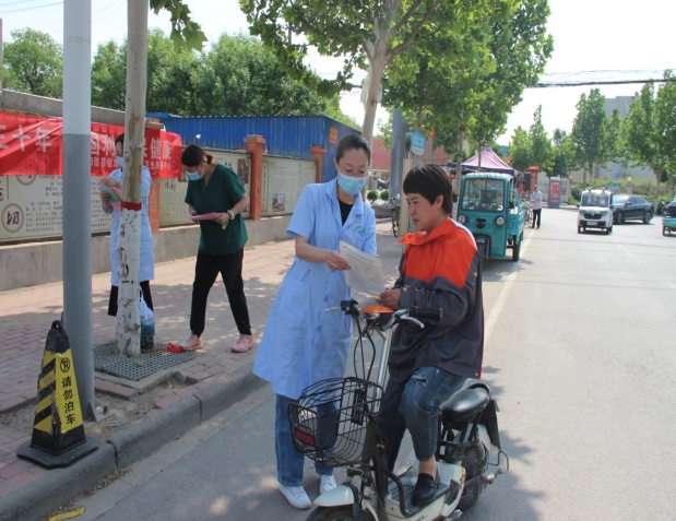 阳信县信城街道社区卫生服务中心防治碘缺乏病日宣传活动