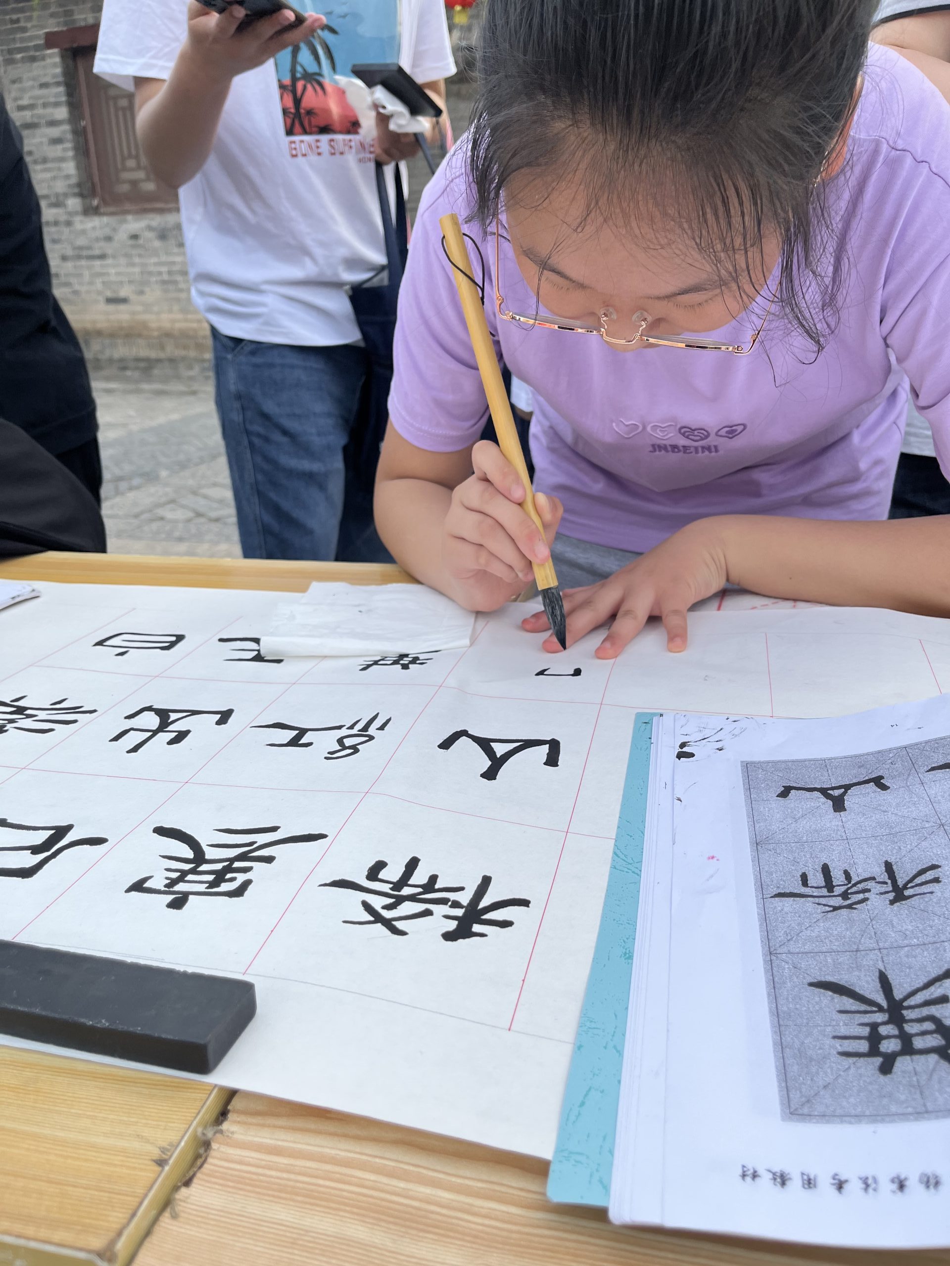 阳信墨扬书法相约古城研学踏青：齐作百米长卷书画 尽显传统文化魅力