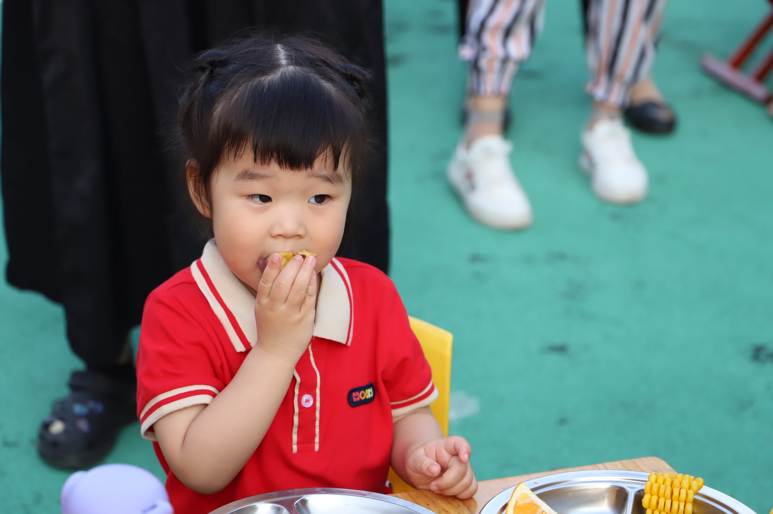 “美美过六一 开开心心吃大席” 阳信红缨小太阳幼儿园开展六一“吃大席”活动