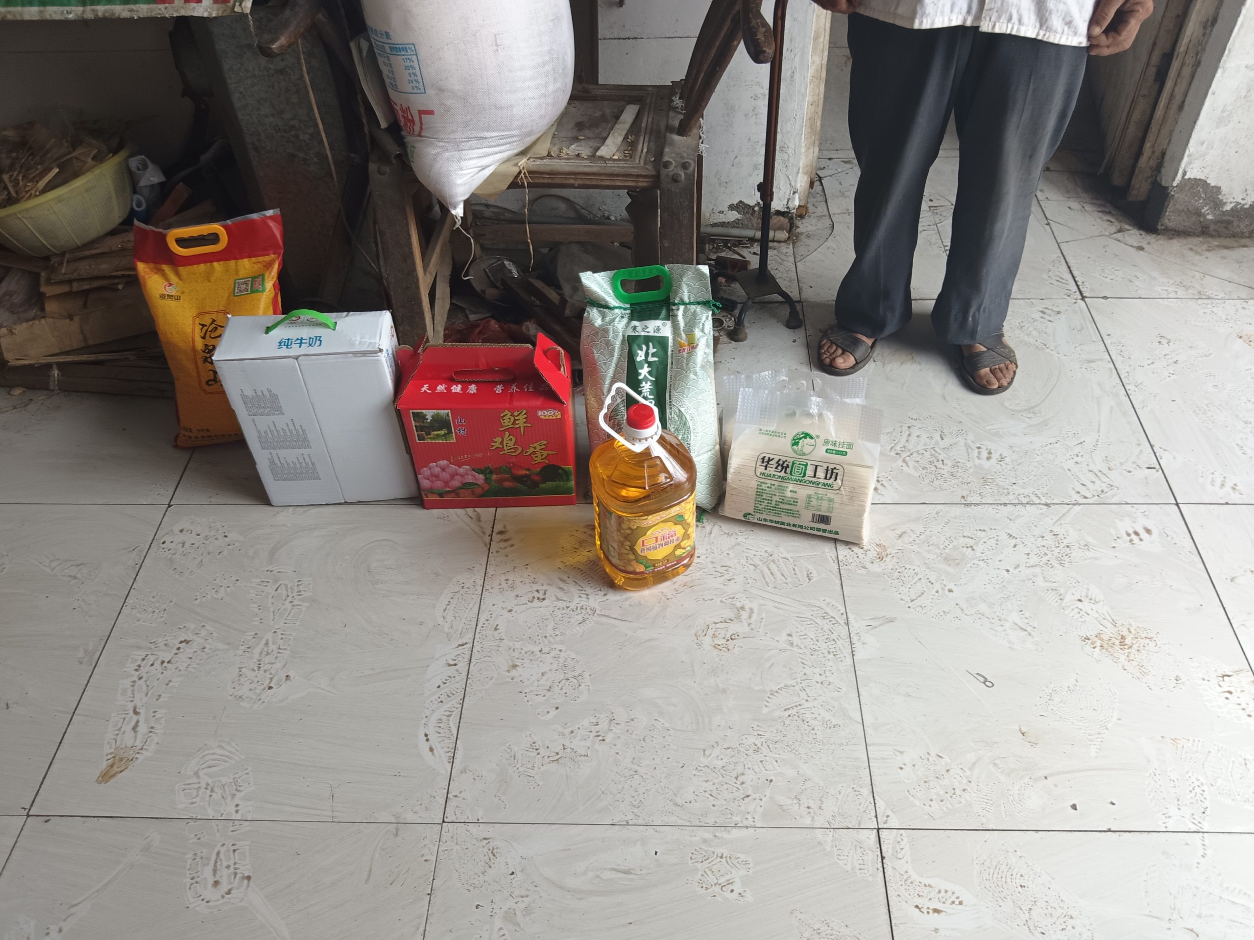 阳信朝阳公益“致敬峥嵘岁月 情暖退役老兵”