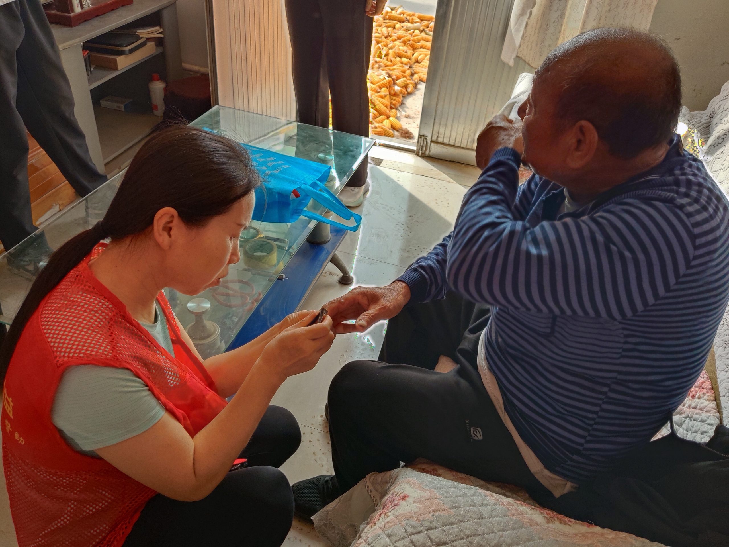 双节同庆，朝阳公益情暖退伍老兵