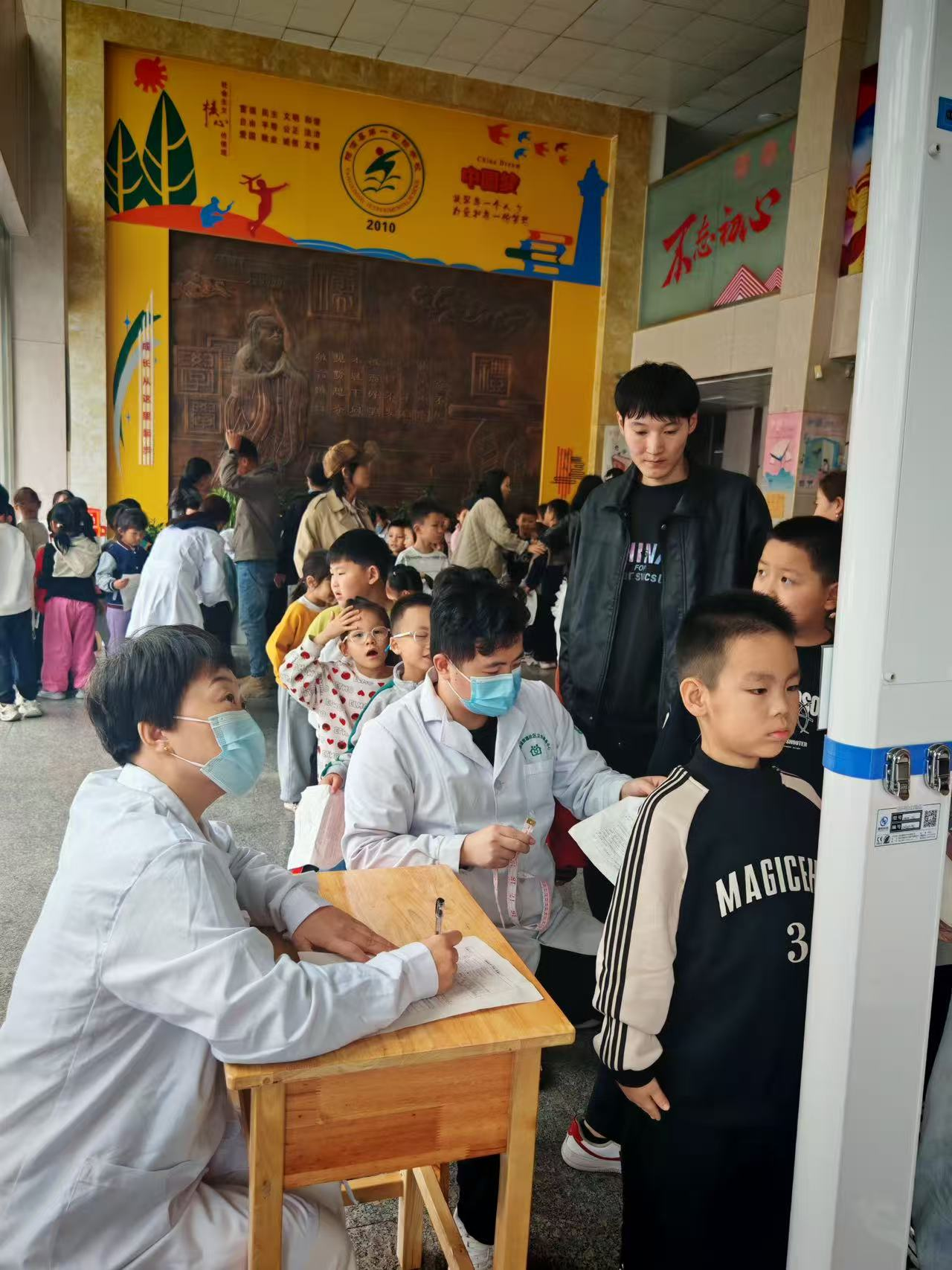 【筑牢健康防线 护航青春梦想】阳信县信城街道社区卫生服务中心圆满完成2025年学生常见病及健康影响因素监测干预工作