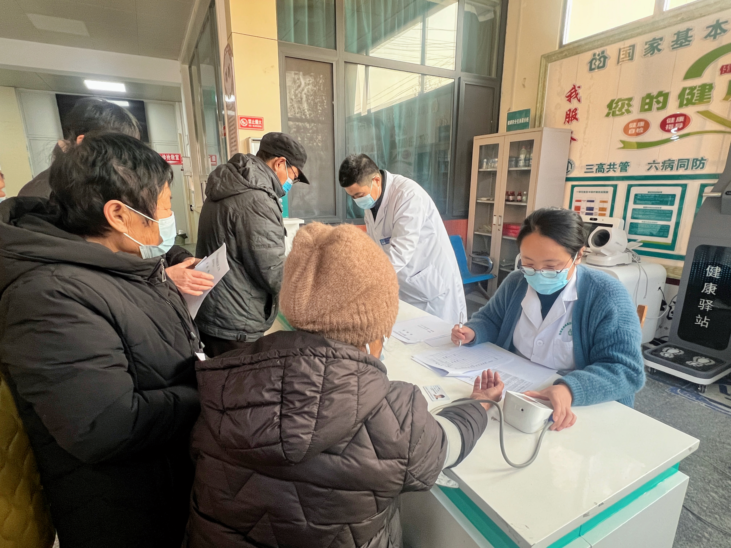 【关爱最美劳动者 爱心体检在行动】阳信县信城街道社区卫生服务中心为辖区环卫工人开展免费健康查体活动