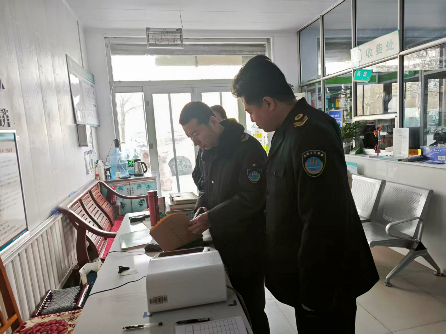 阳信县信城街道社区卫生服务中心开展卫生室专项查验，筑牢基层安全防线