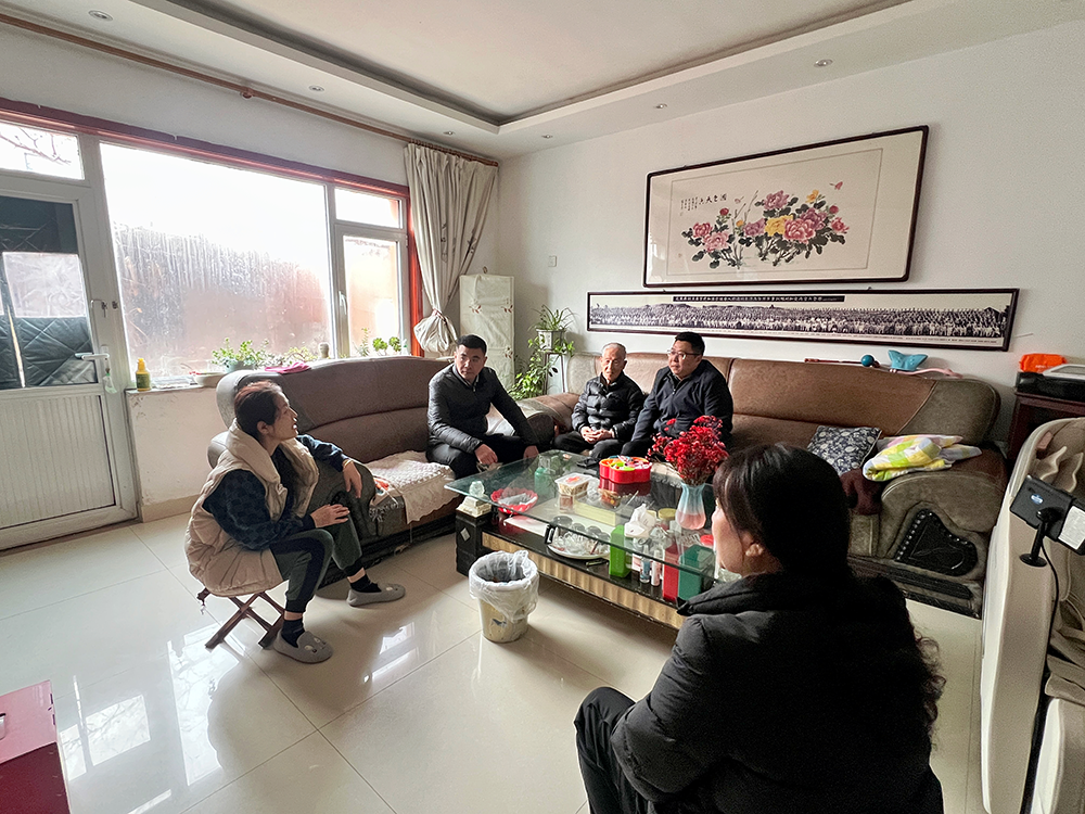 【敬老爱老暖寒冬 走访慰问送祝福】阳信县信城街道社区卫生服务中心走访慰问退休干部