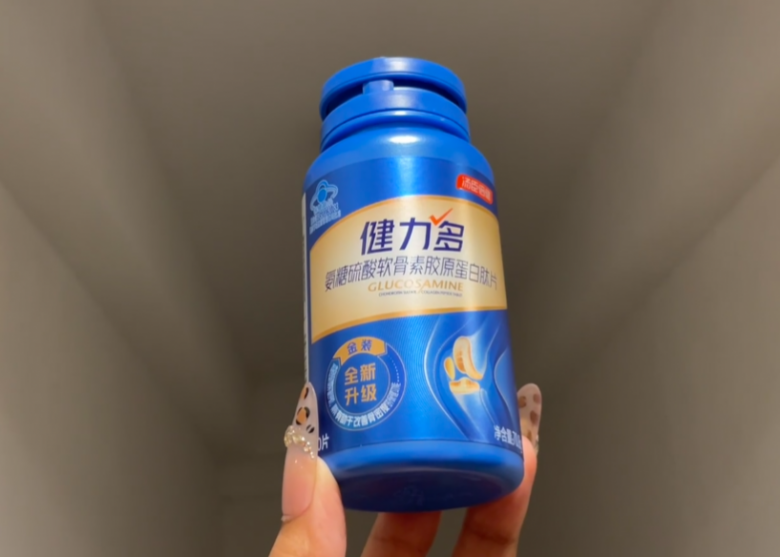 膝盖疼腿疼关节咔咔响什么牌子的氨糖好?2026品牌推荐,骨骼年龄重回18