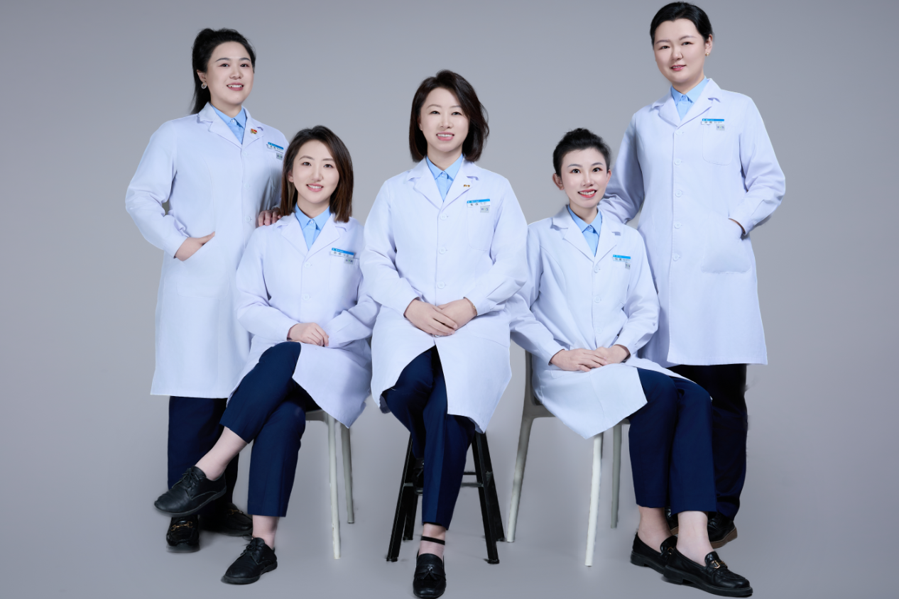 哈尔滨近视手术技术哪家强？斩获IRSS国际技术奖，三大高端术式接轨全球